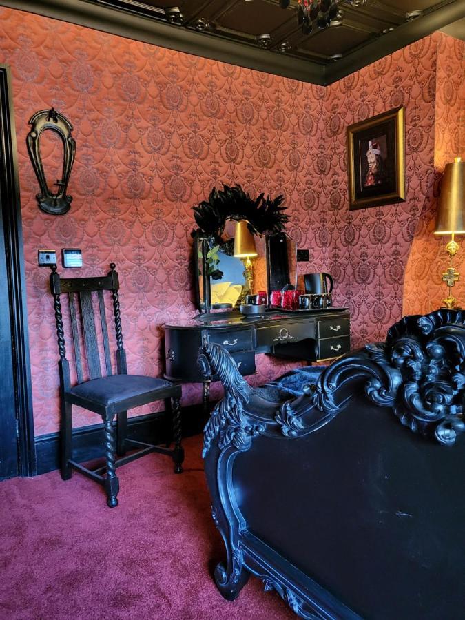 Wednesday'S Family Rooms Йорк Екстер'єр фото